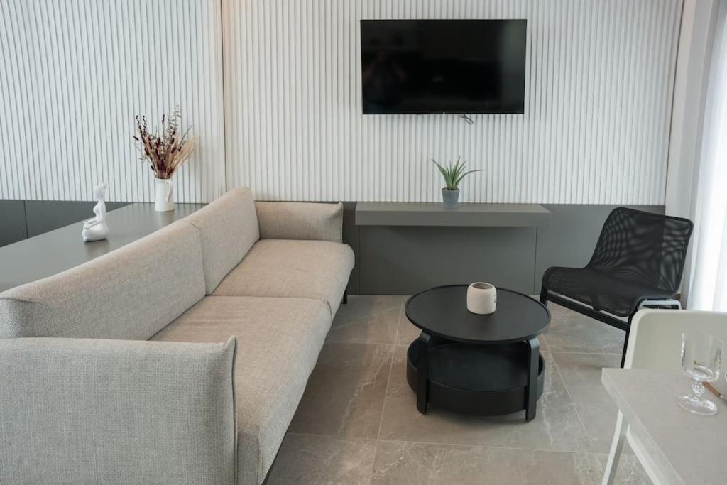 Minoas Suite The Sense Of Luxury Heraklion  Екстер'єр фото
