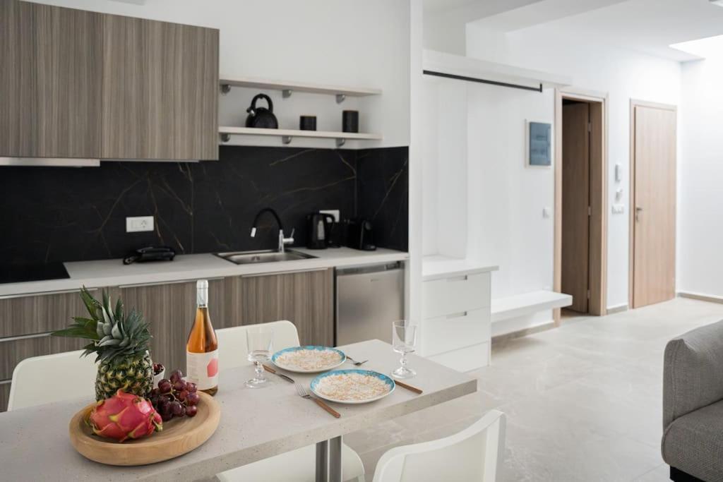 Minoas Suite The Sense Of Luxury Heraklion  Екстер'єр фото