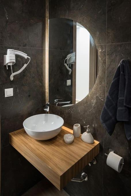 Minoas Suite The Sense Of Luxury Heraklion  Екстер'єр фото